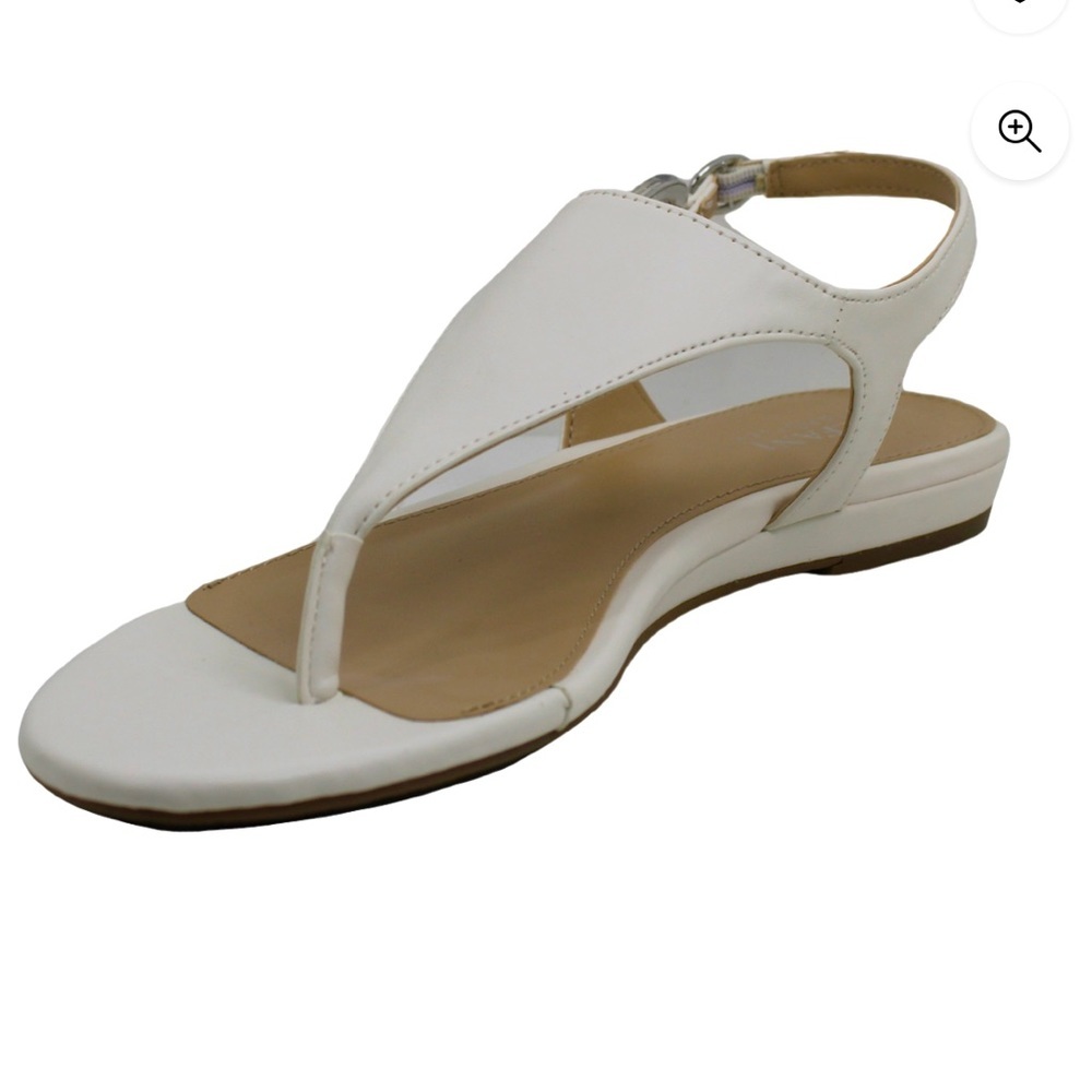 Women’s Sandals Size 9 in White Alfani Step 'N Flex Babbsy Slingback Pumps NEW